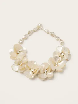 Fleur Blanche Necklace