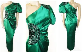 *VINTAGE MISS BERGDORF FROM BERGDORF GOODMAN EMERALD SATIN ONE-SHOULDER GODDESS EVENING GOWN WITH ART DECO DESIGN